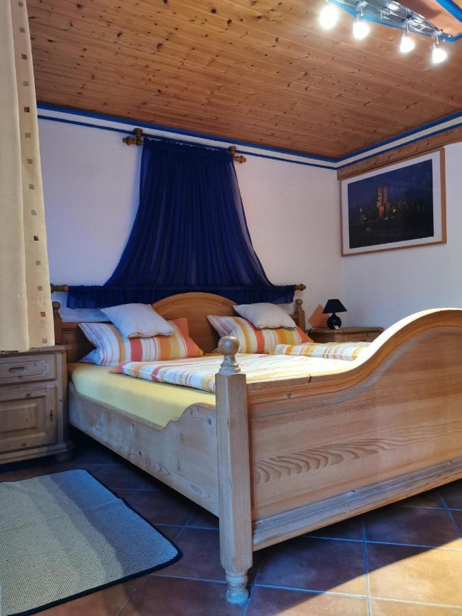 Gaestezimmer Reitinger Siegenburg Esterno foto